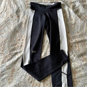 Under Armor Black and Ivory Pants - Size XS